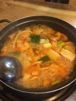 통돼지두루치기김치찌개 대표 사진