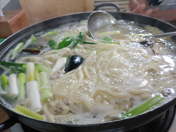 세엄마칼국수 3