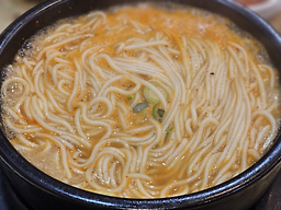 창원 3