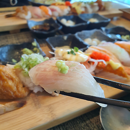 고노스시 4