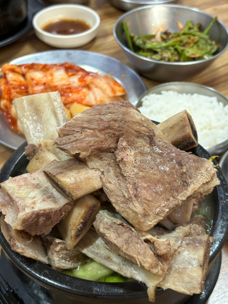 오봉산식당 1