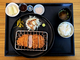Gwanghwamunkacheu (광화문카츠) 2