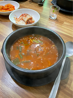 Undongjanghaejangguk (운동장해장국) 3