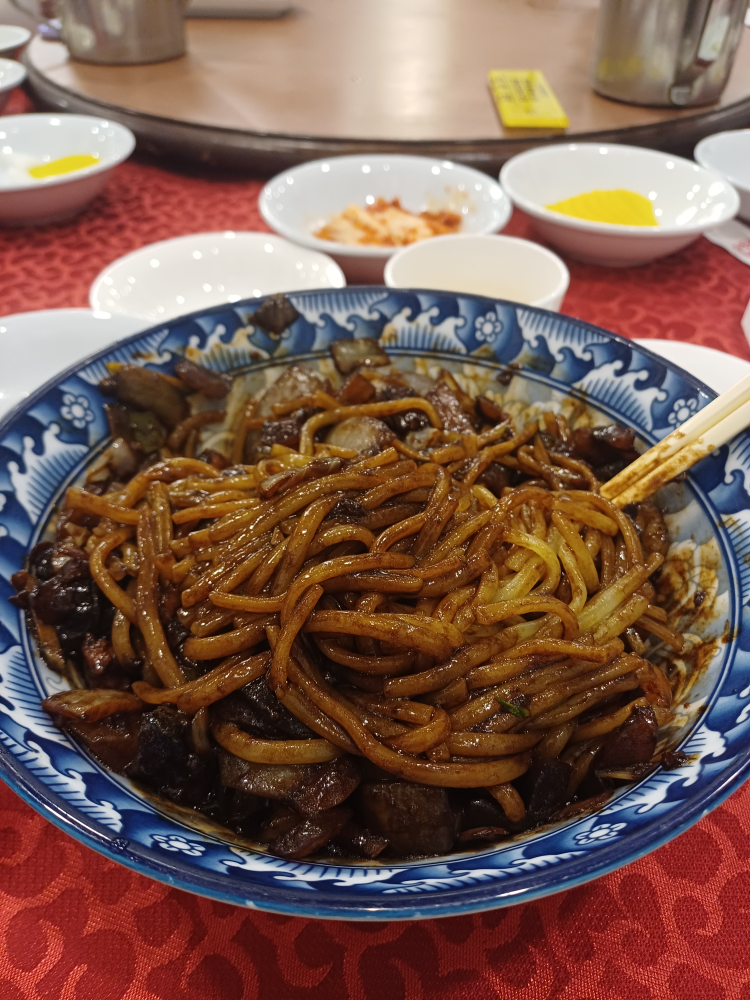 동천홍 1
