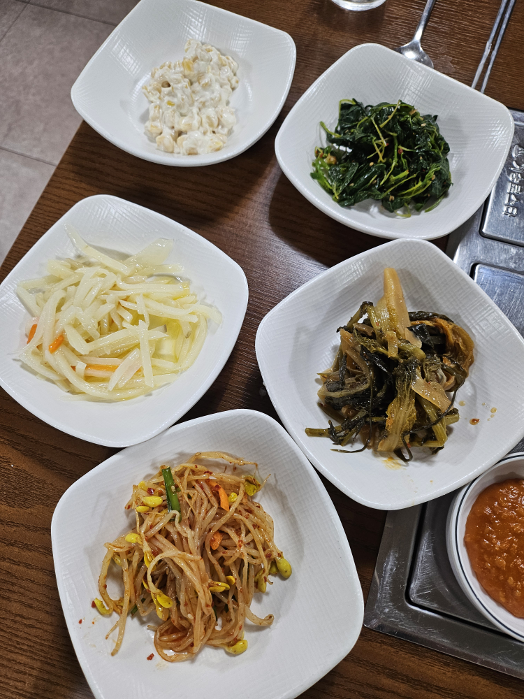 제주방목흑돼지 2