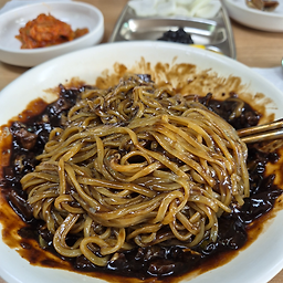 Hanilbanjeom (한일반점) 2