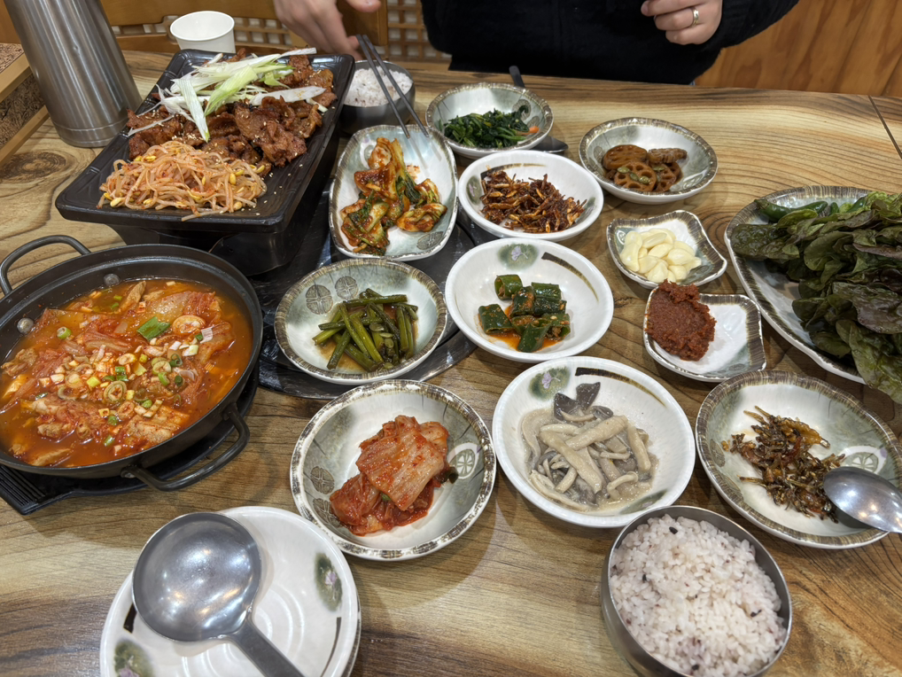 초가식당 1