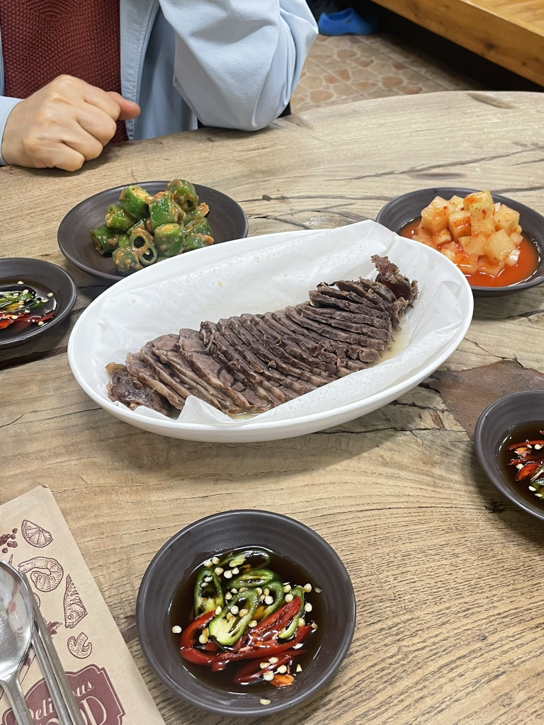두번째로잘하는국밥집 2