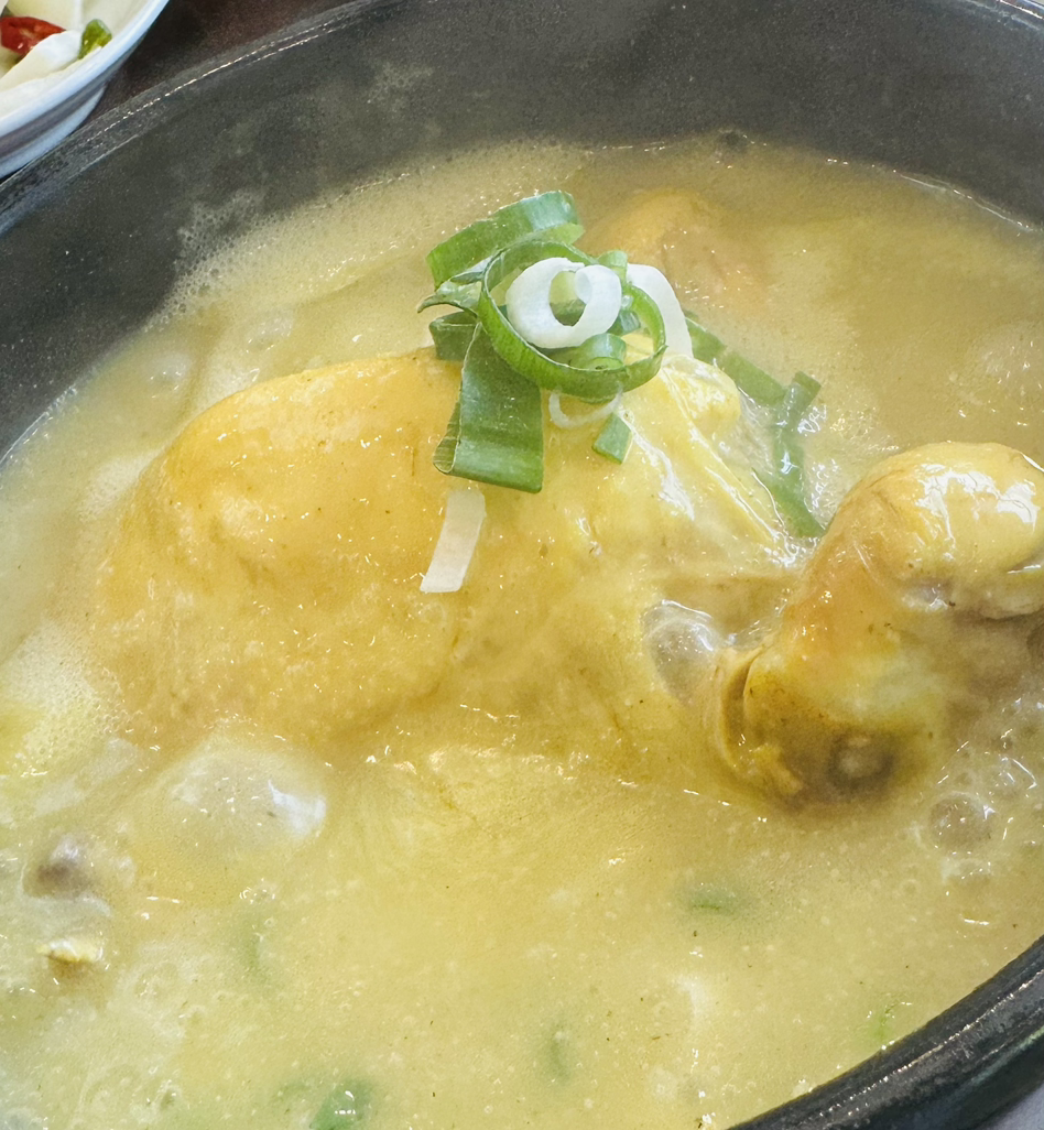 Baeksesamgyetang dongtanosan (백세삼계탕 동탄오산) 3