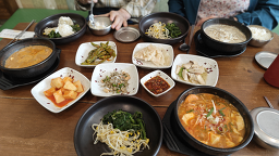 Sundubuwa cheonggukjang oe1 (순두부와 청국장 외1) 2
