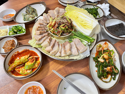 Busankkomjangeo (부산꼼장어) 1