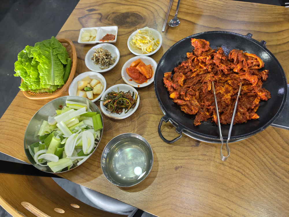 돈밭 대표 사진