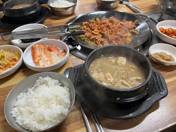 Daraesikdang (다래식당) 2