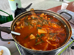 강변식당 6