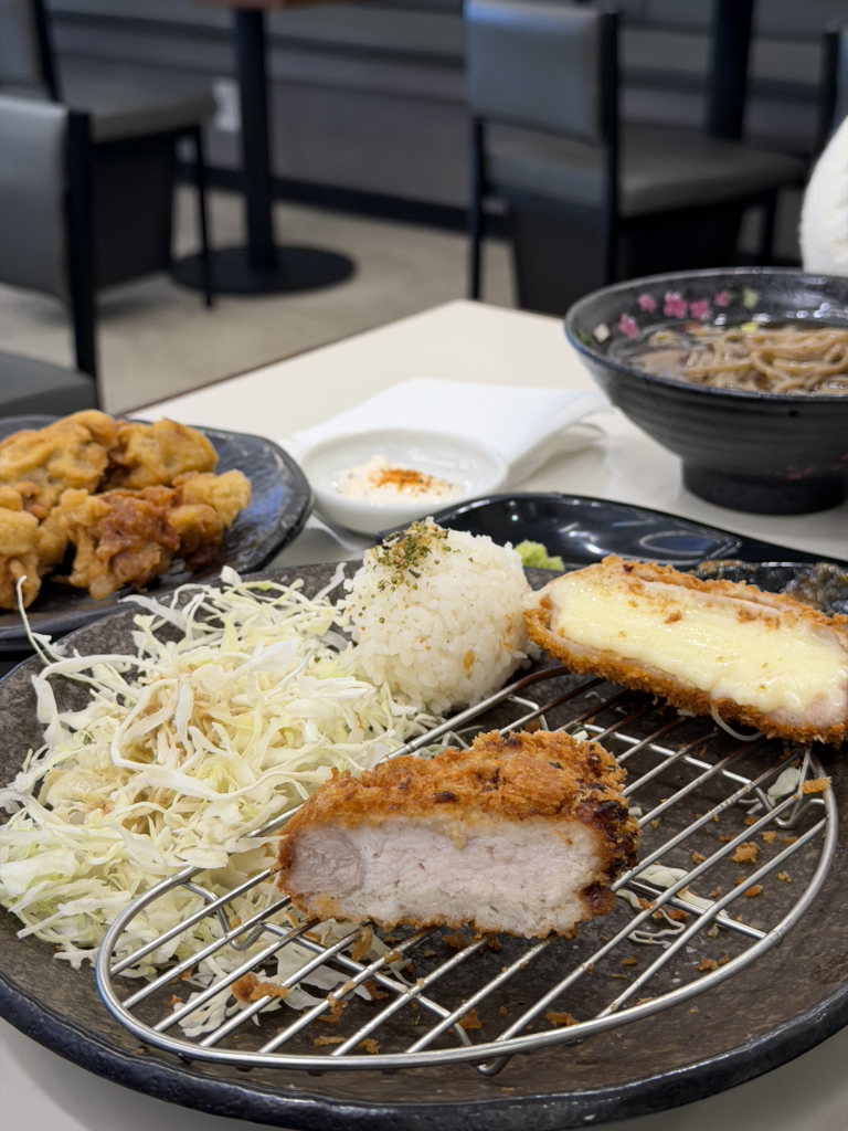 Samjeongmomil (삼정모밀) 1