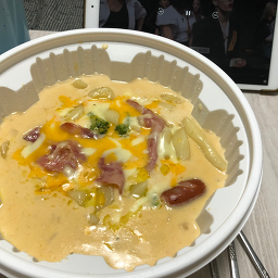 Dongdaemunyeopgitteokboki (동대문엽기떡볶이) 1