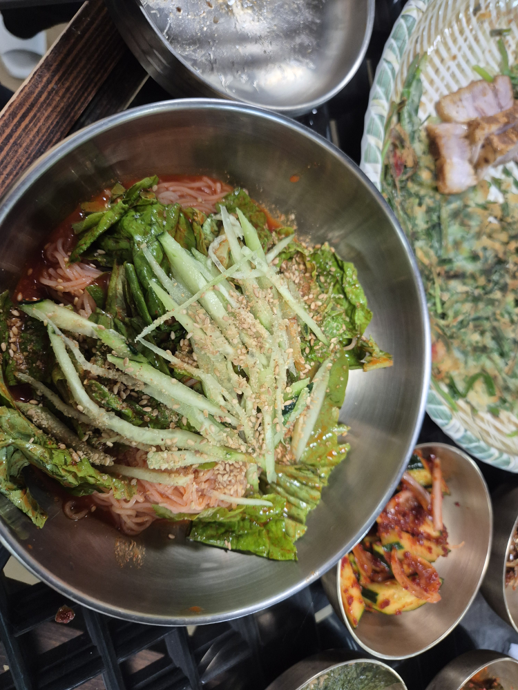 Sinrachonguksu (신라촌국수) 3