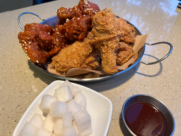 BBQ 패밀리타운점 사진 8