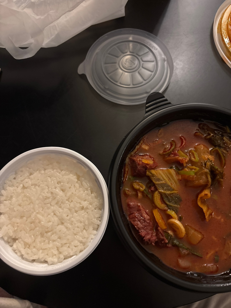 3일한우국밥 홍대입구점 사진 2