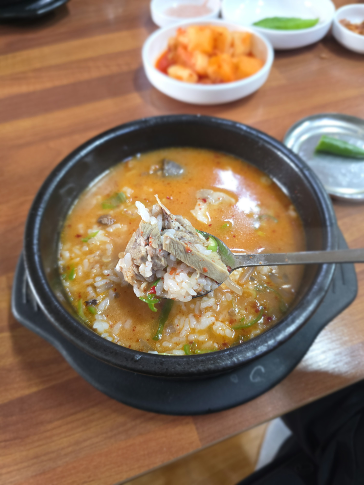 Sagolsundae (사골순대) 3