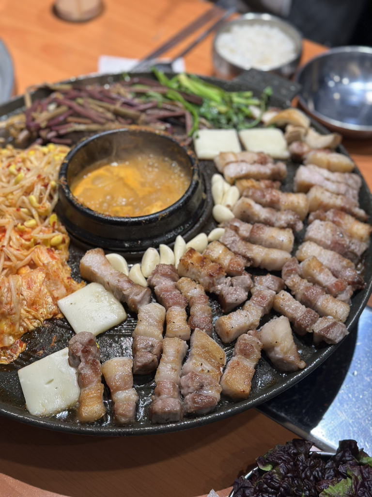 효자동솥뚜껑 명동1호점 대표 사진