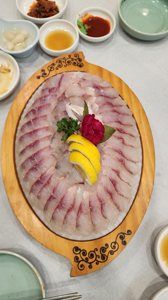 돌고래 2