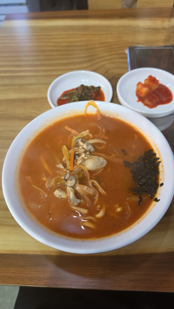 도담생굴칼국수 4