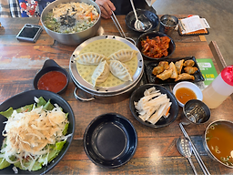 Mallaengiguksu, nuridal (말랭이국수, 누리달) 1