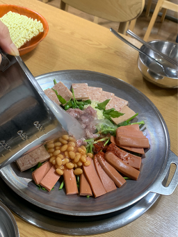 초롱이고모 부대찌개 4