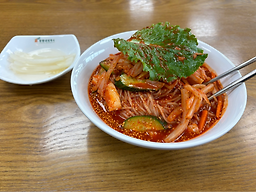 Manghyangbibimguksu (망향비빔국수) 2