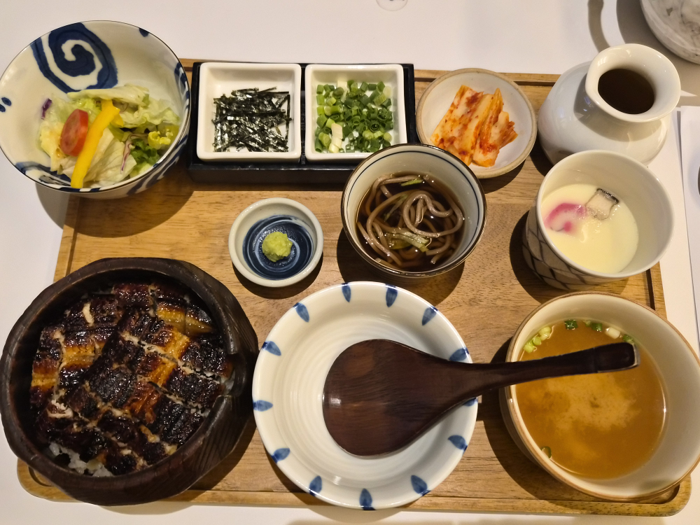 Yangsando yeonhuijeom (양산도 연희점) 2
