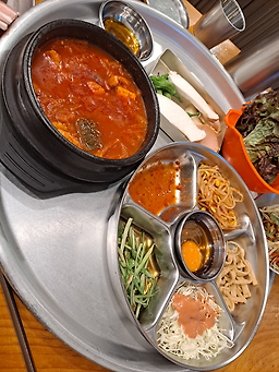 냉삼집 망포역점 사진 2