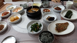 Daemyeongsutbulgalbi (대명숯불갈비) 1
