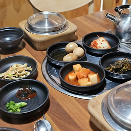 Gukmuljip (국물집) 1