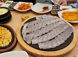 Cheonghaehoetjip (청해횟집) 2