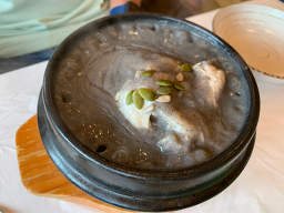 Gyeongbokgungsamgyetang 4