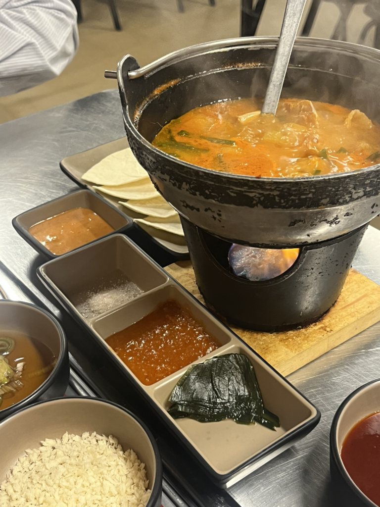 돼봉삼겹살 천호점 사진 3