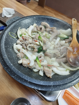 Gohyeongomjangeo (고현곰장어) 1