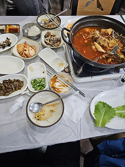 Kkamsang&samsikinehoetjip (깜상&삼식이네횟집) 2