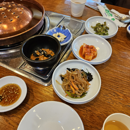 Ganggyeongbulgogi eungamjeom (강경불고기 응암점) 3