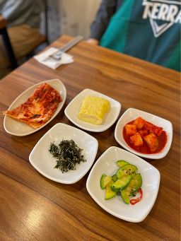 Sinchonseolleongtang 4
