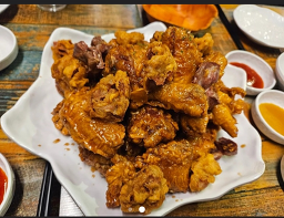 Sinjinmitongdak sancheokbonjeom (신진미통닭 산척본점) 2