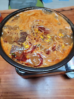 Ilpumyangpyeonghaejangguk (일품양평해장국) 2