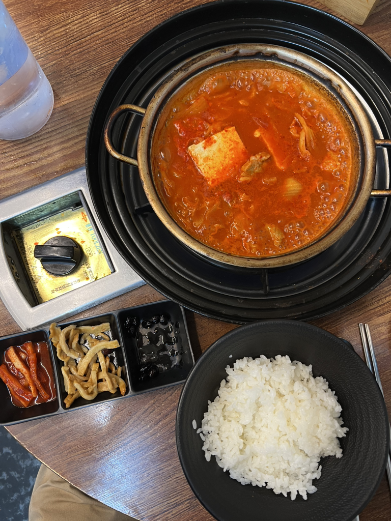 김치만선생 동대필동점 사진 3