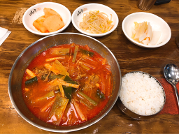 이화수전통육개장 사진 2