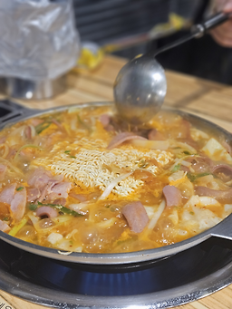 이태리부대찌개 종각역점 사진 2