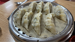 Yugeonmomil (유건모밀) 2