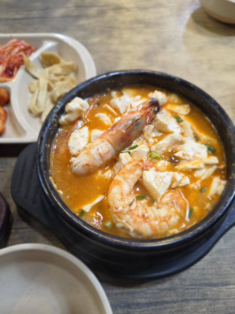 미스터연지동순두부 대표 사진