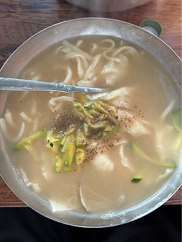 홍두깨손칼국수수제비 대표 사진