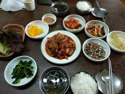 돈지정가든 사진 2
